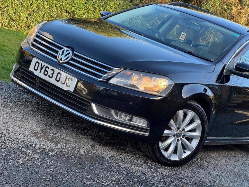VOLKSWAGEN PASSAT 2.0 TDI BlueMotion Tech Highline Euro 5 (s/s) 5dr 2013