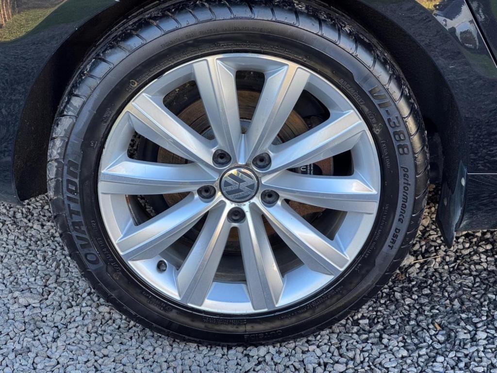 VOLKSWAGEN PASSAT 2.0 TDI BlueMotion Tech Highline Euro 5 (s/s) 5dr 2013