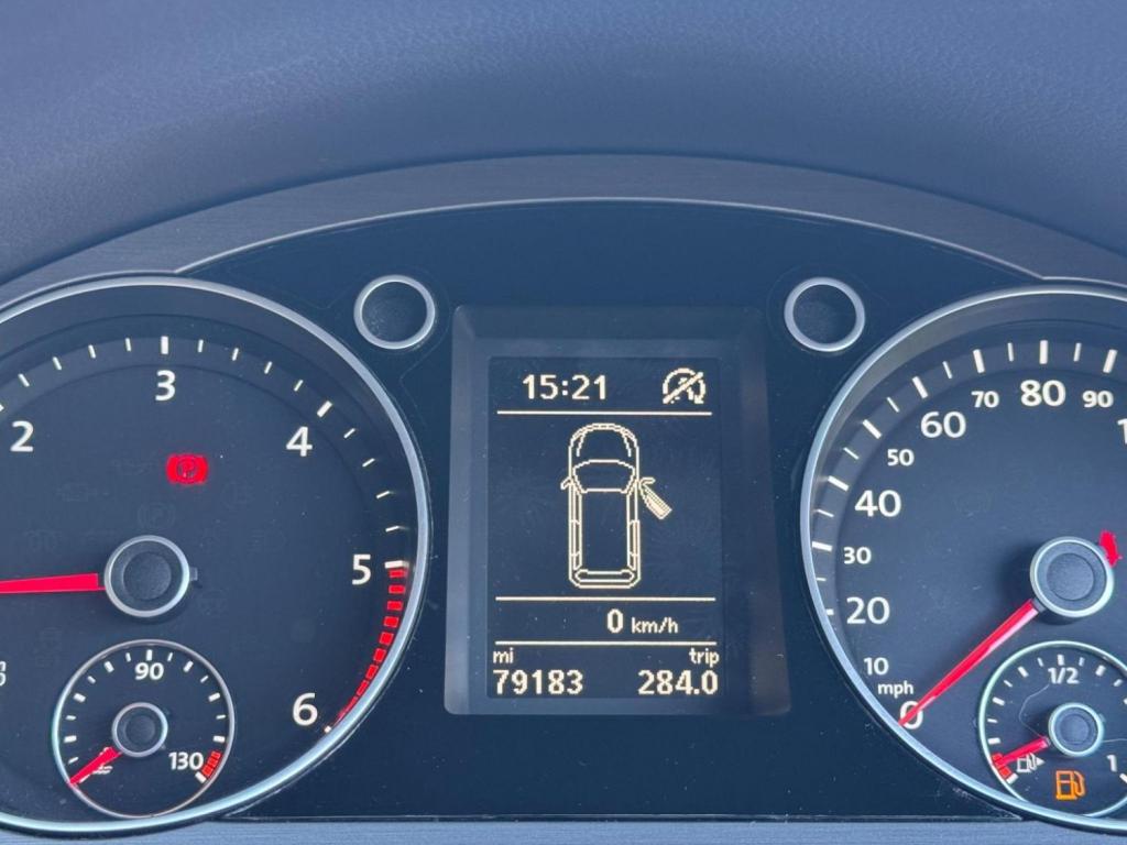 VOLKSWAGEN PASSAT 2.0 TDI BlueMotion Tech Highline Euro 5 (s/s) 5dr 2013