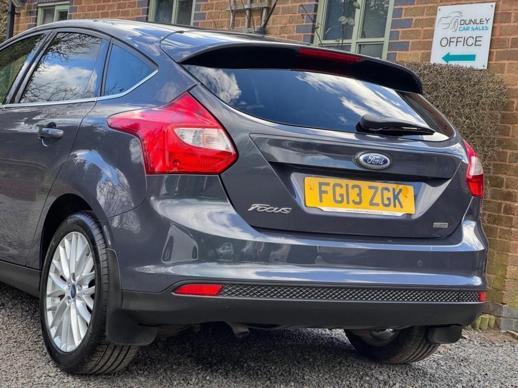FORD FOCUS 1.0T EcoBoost Zetec Euro 5 (s/s) 5dr 2013