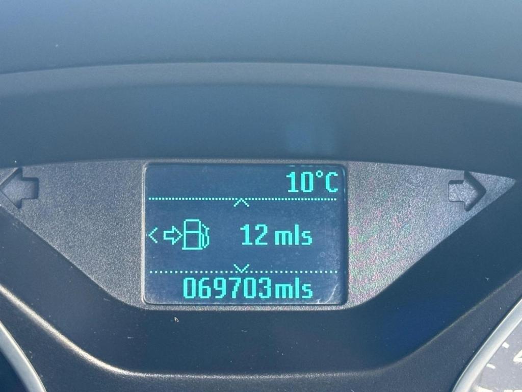 FORD FOCUS 1.0T EcoBoost Zetec Euro 5 (s/s) 5dr 2013