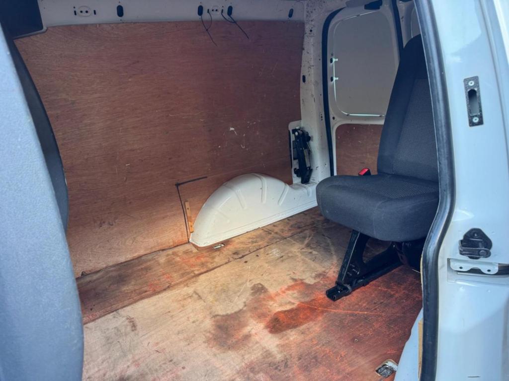 VOLKSWAGEN CADDY 1.6 TDI C20 L1 H1 4dr 2013