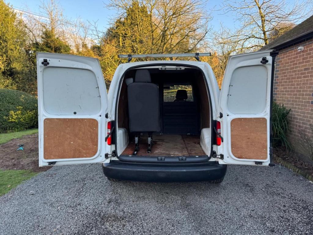 VOLKSWAGEN CADDY 1.6 TDI C20 L1 H1 4dr 2013