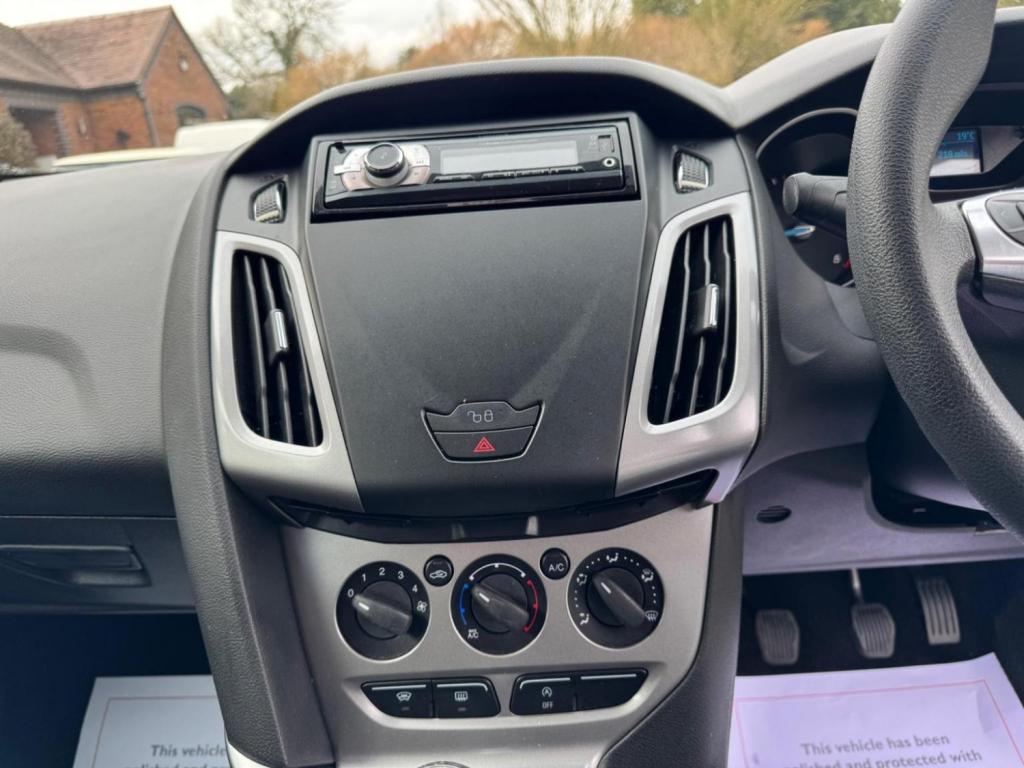 FORD FOCUS 1.6 TDCi Edge Euro 5 (s/s) 5dr 2013