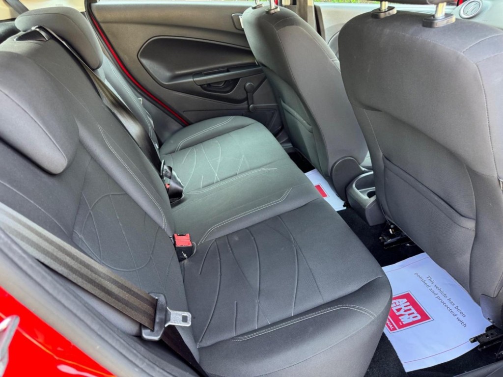 FORD FIESTA 1.5 TDCi Style Euro 6 5dr 2015