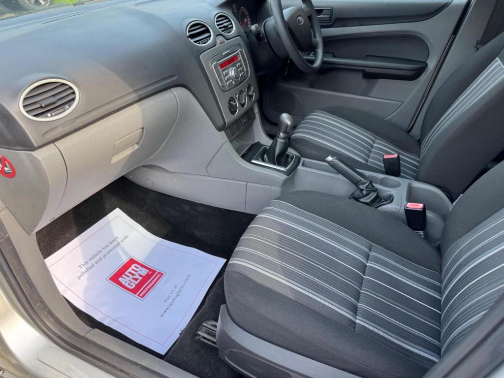 FORD FOCUS 1.6 TDCi DPF Studio 5dr 2009