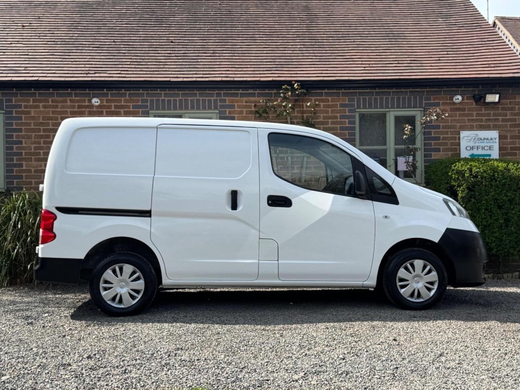 NISSAN NV200 1.5 dCi Acenta SWB Euro 5 6dr 2014