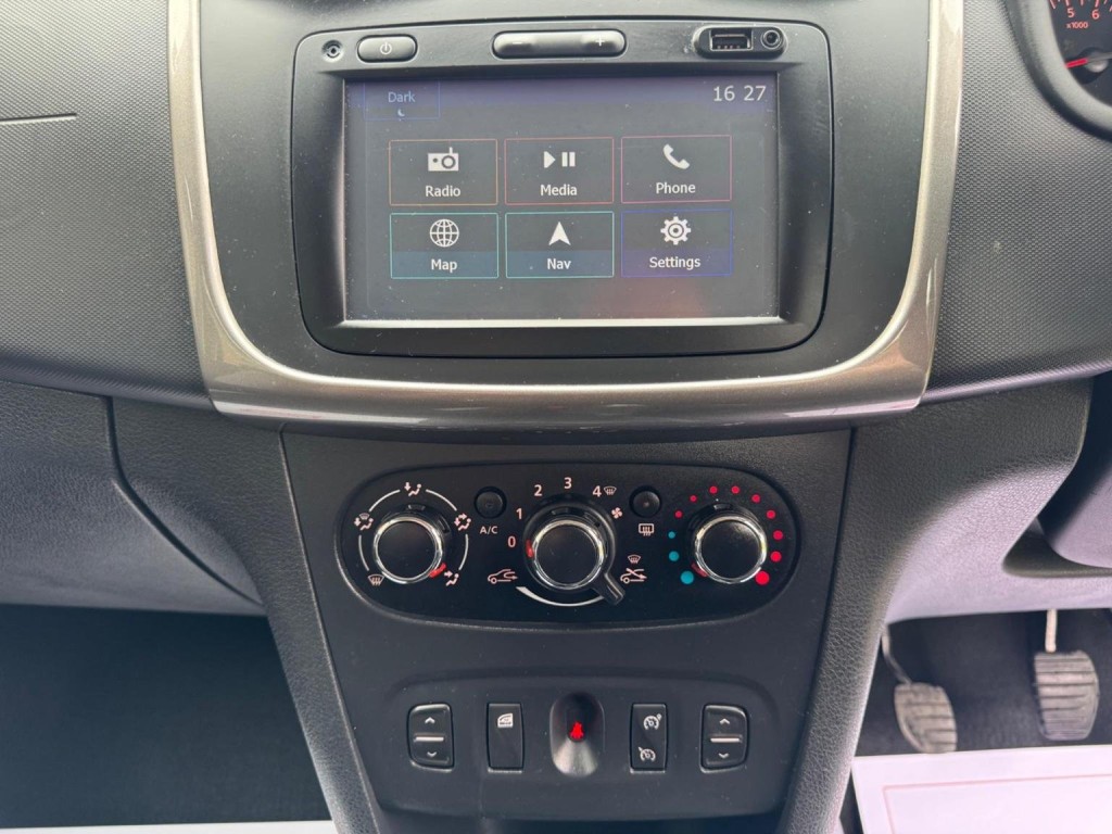 DACIA SANDERO STEPWAY 0.9 TCe Laureate Euro 6 (s/s) 5dr 2016