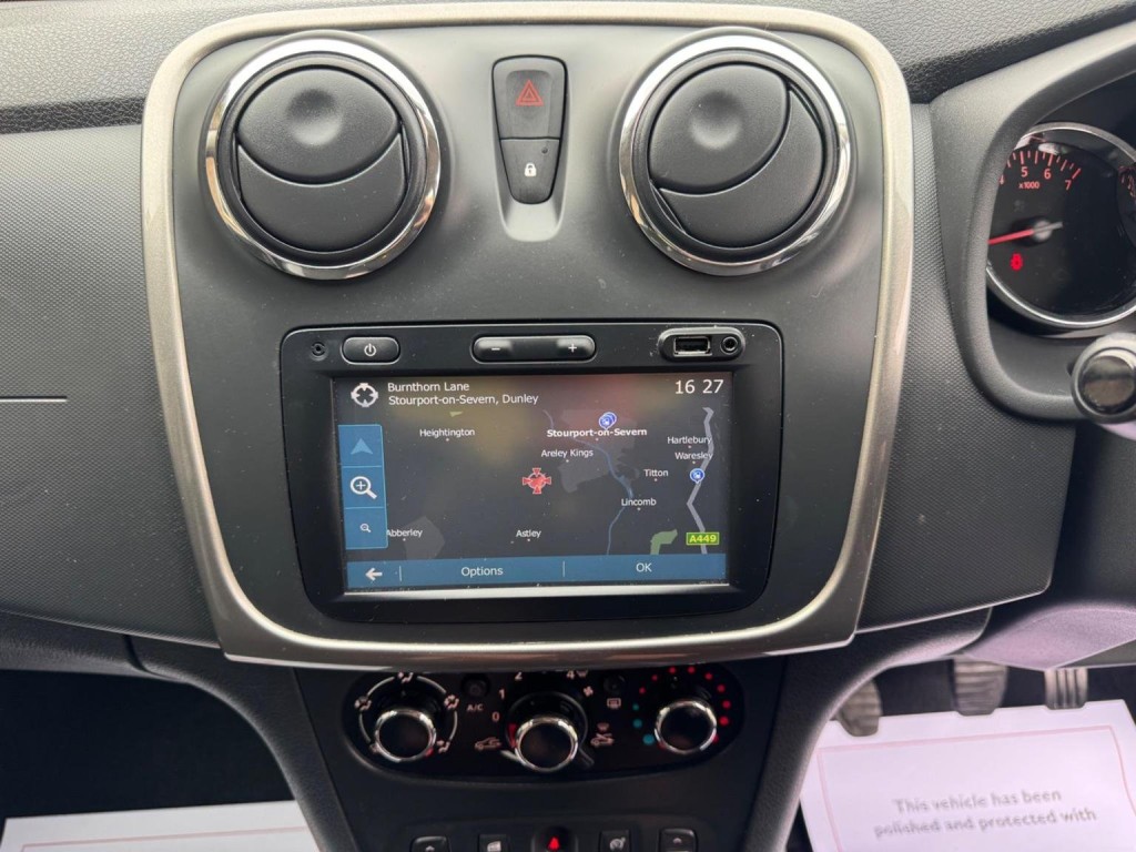 DACIA SANDERO STEPWAY 0.9 TCe Laureate Euro 6 (s/s) 5dr 2016