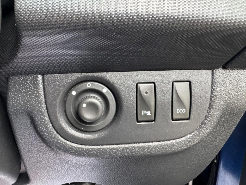 DACIA SANDERO STEPWAY 0.9 TCe Laureate Euro 6 (s/s) 5dr 2016