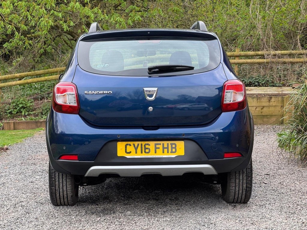 DACIA SANDERO STEPWAY 0.9 TCe Laureate Euro 6 (s/s) 5dr 2016