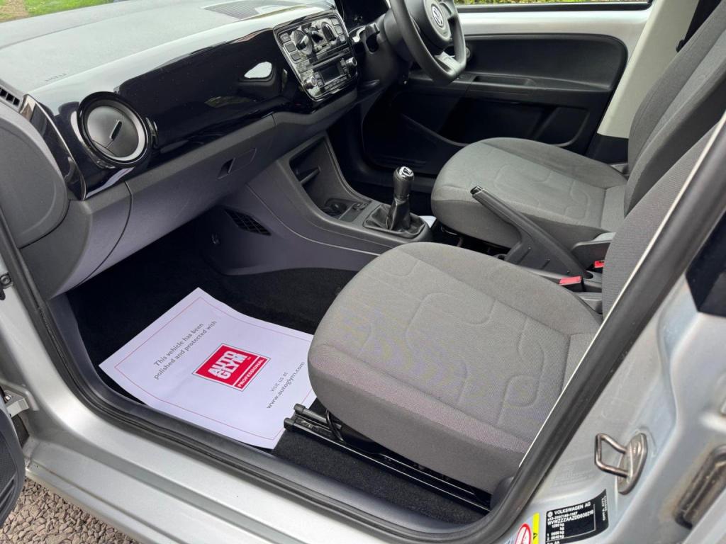 VOLKSWAGEN UP 1.0 BlueMotion Tech Move up! Euro 5 (s/s) 5dr 2012