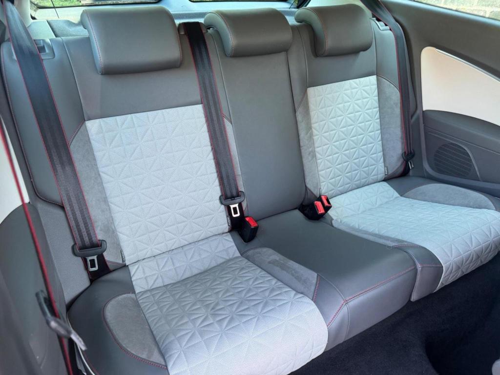 VOLKSWAGEN POLO 1.0 BlueMotion Tech beats Euro 6 (s/s) 3dr 2016