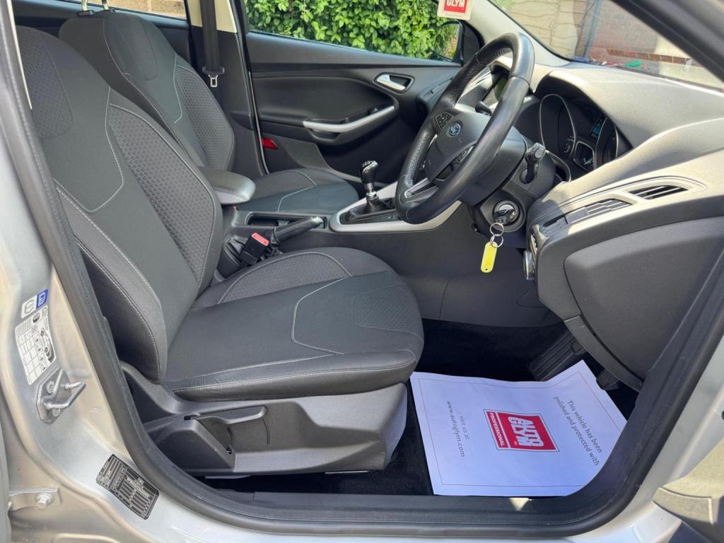 FORD FOCUS 1.5 TDCi Zetec Euro 6 (s/s) 5dr 2016