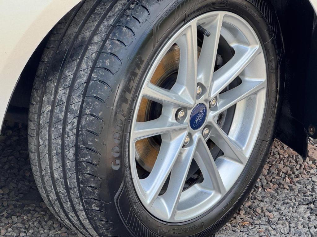 FORD FOCUS 1.5 TDCi Zetec Euro 6 (s/s) 5dr 2016