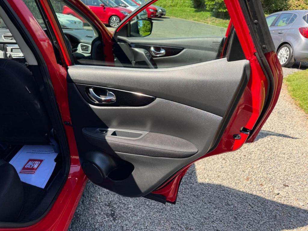 NISSAN QASHQAI 1.5 dCi Acenta 2WD Euro 6 (s/s) 5dr 2016