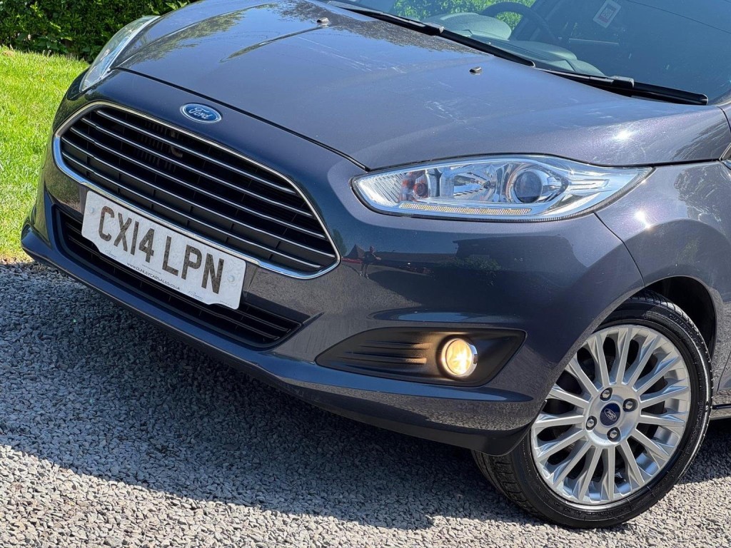 FORD FIESTA 1.0T EcoBoost Titanium Euro 5 (s/s) 5dr 2014