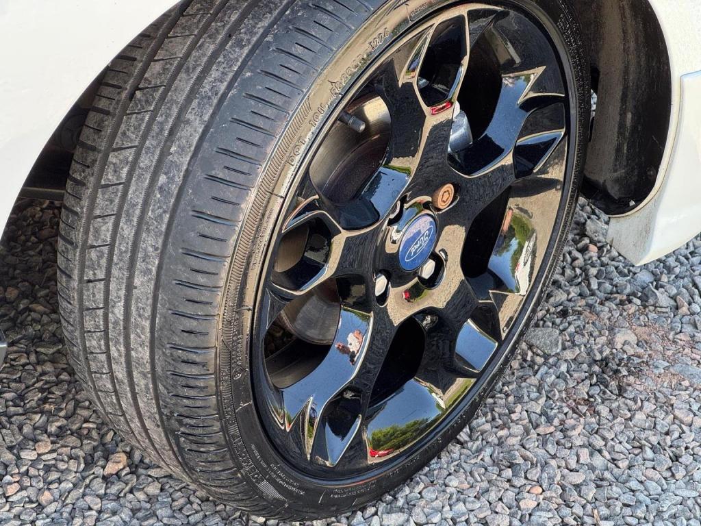 FORD FIESTA 1.6 Zetec S 3dr 2011