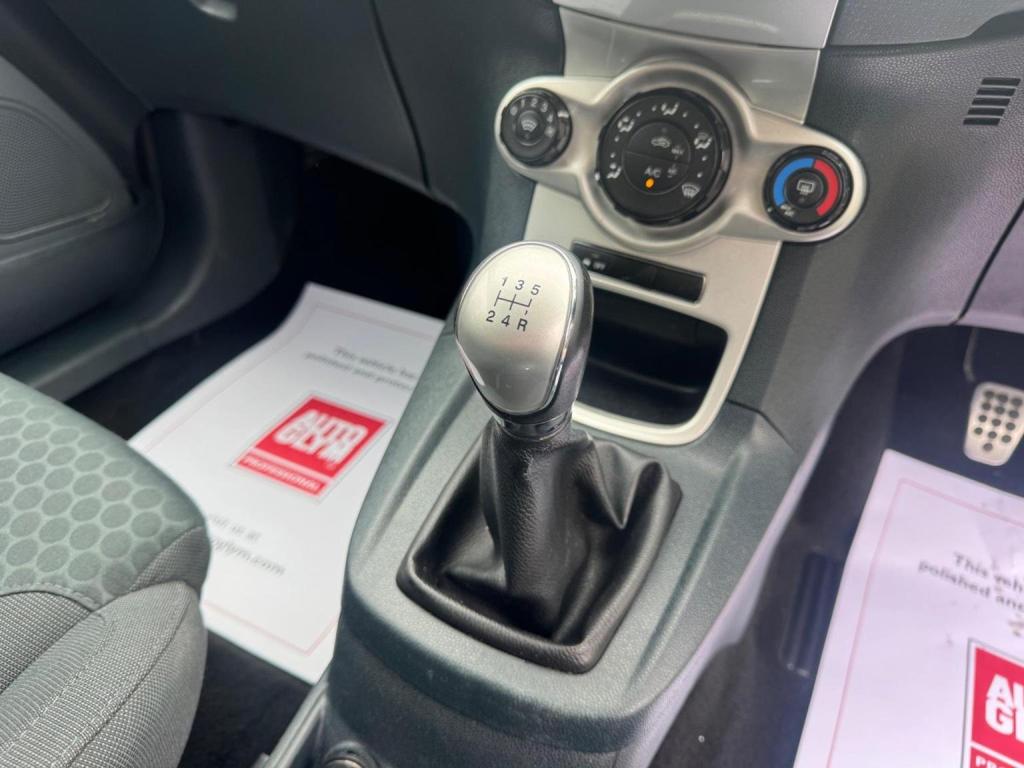 FORD FIESTA 1.6 Zetec S 3dr 2011