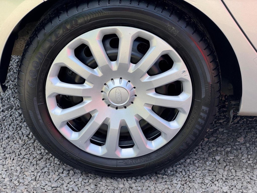 FORD FIESTA 1.5 TDCi Style Euro 5 5dr 2013