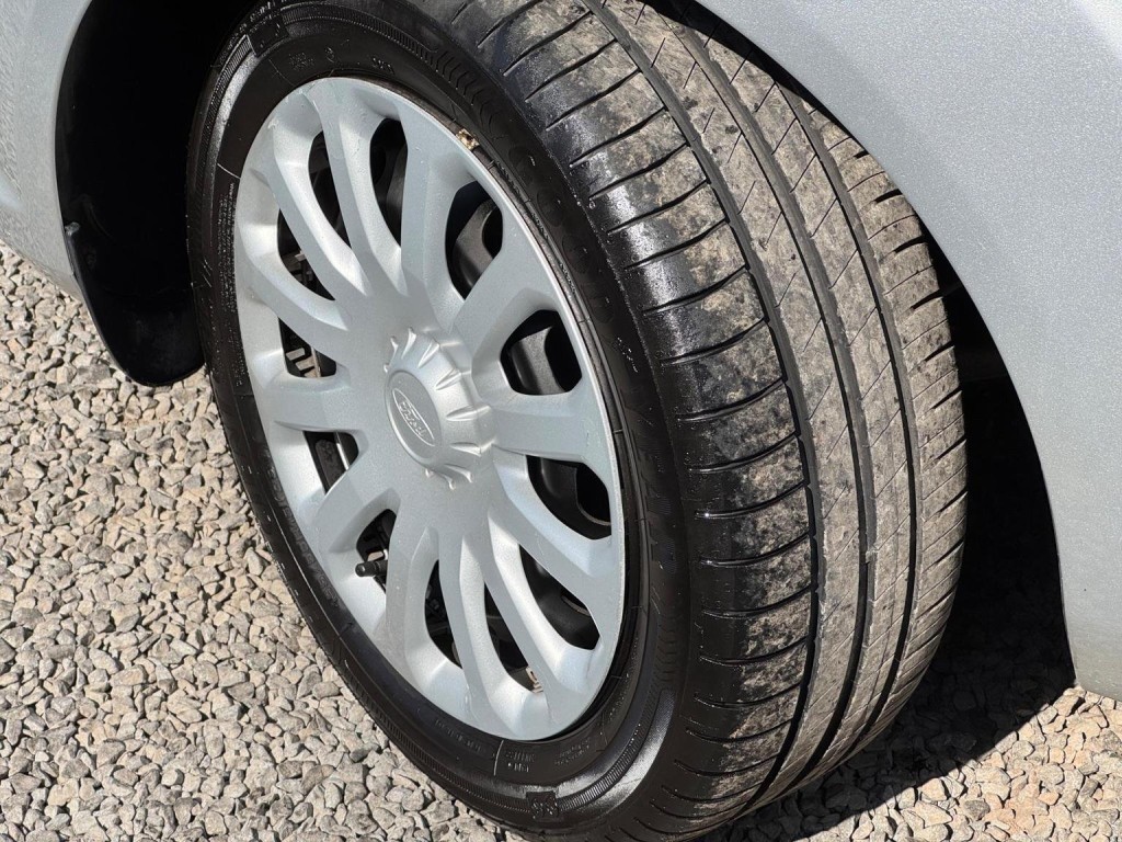 FORD FIESTA 1.5 TDCi Style Euro 5 5dr 2013