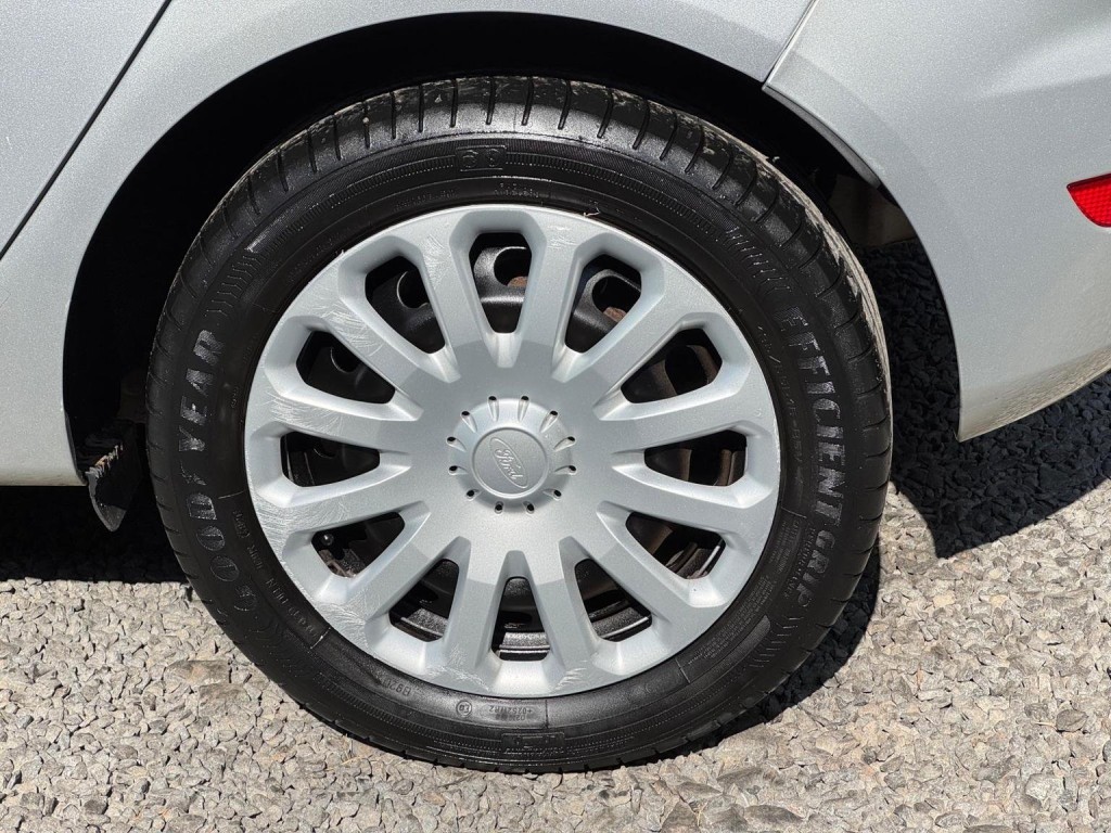 FORD FIESTA 1.5 TDCi Style Euro 5 5dr 2013