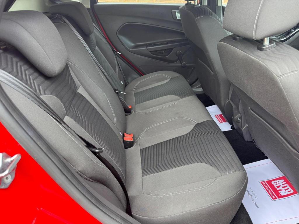 FORD FIESTA 1.0T EcoBoost Titanium Euro 5 (s/s) 5dr 2014