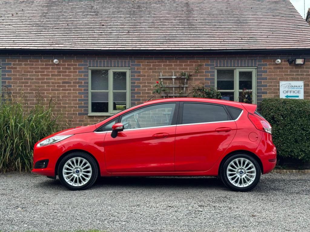 FORD FIESTA 1.0T EcoBoost Titanium Euro 5 (s/s) 5dr 2014