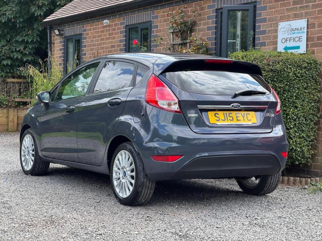 FORD FIESTA 1.0T EcoBoost Titanium Euro 5 (s/s) 5dr 2015