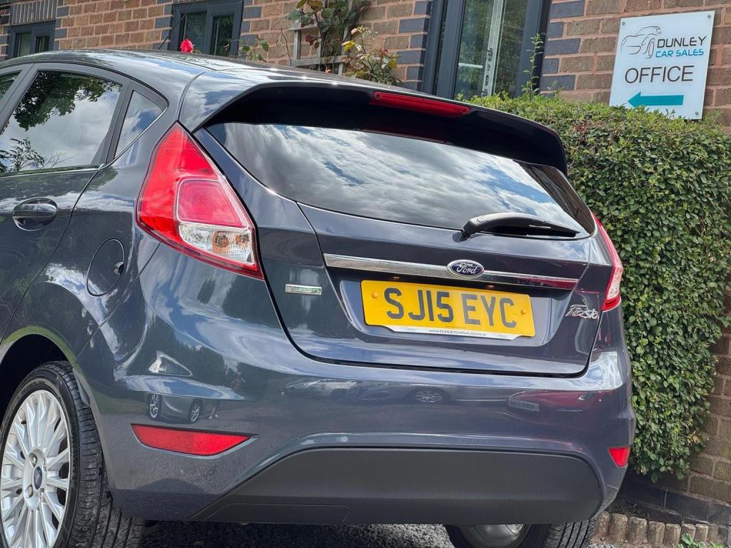 FORD FIESTA 1.0T EcoBoost Titanium Euro 5 (s/s) 5dr 2015