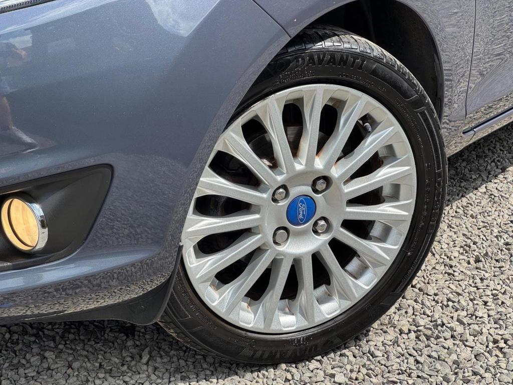 FORD FIESTA 1.0T EcoBoost Titanium Euro 5 (s/s) 5dr 2015