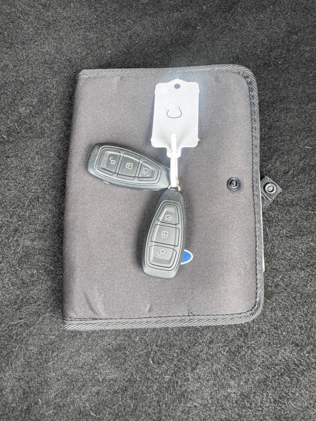 FORD FIESTA 1.0T EcoBoost Titanium Euro 5 (s/s) 5dr 2015