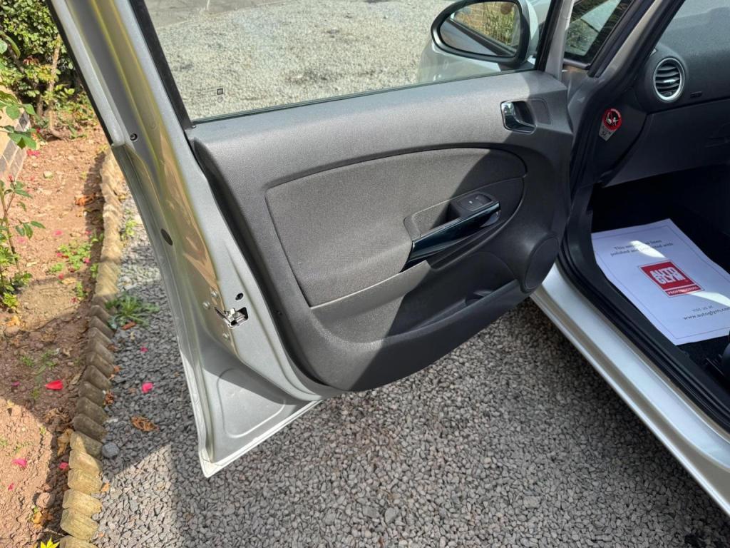 VAUXHALL CORSA 1.2 16V SXi Euro 5 5dr (A/C) 2013