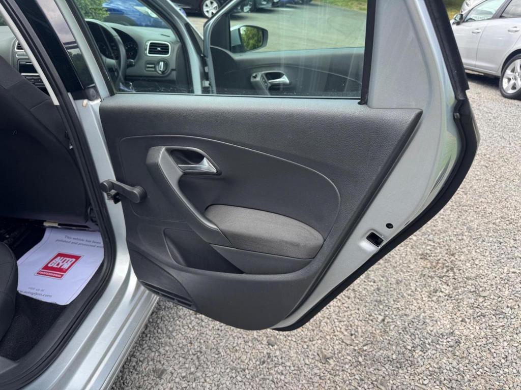 VOLKSWAGEN POLO 1.2 TDI BlueMotion Euro 5 (s/s) 5dr 2012