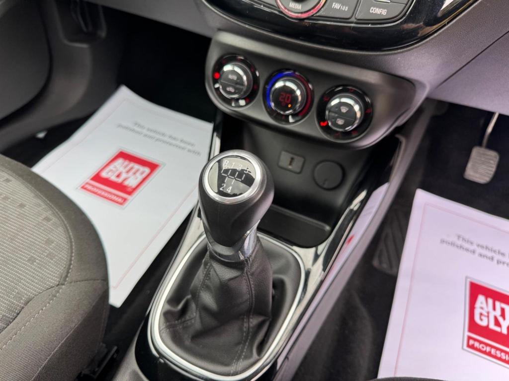 VAUXHALL ADAM 1.2i GLAM Euro 6 3dr 2016