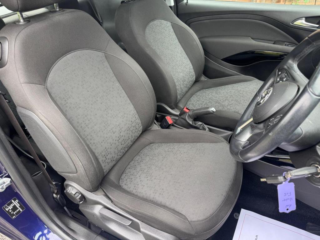 VAUXHALL ADAM 1.2i GLAM Euro 6 3dr 2016