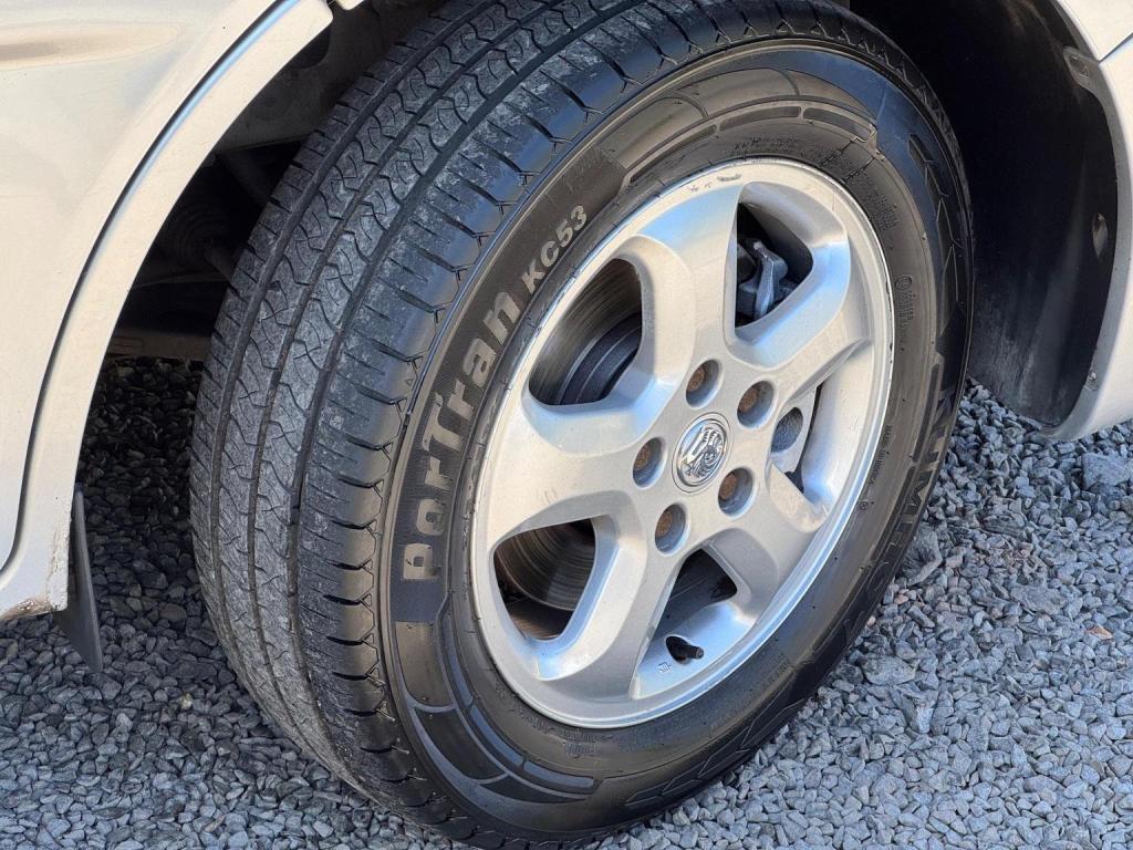 VAUXHALL VIVARO 2.0 CDTi Sportive FWD L1 4dr 2013