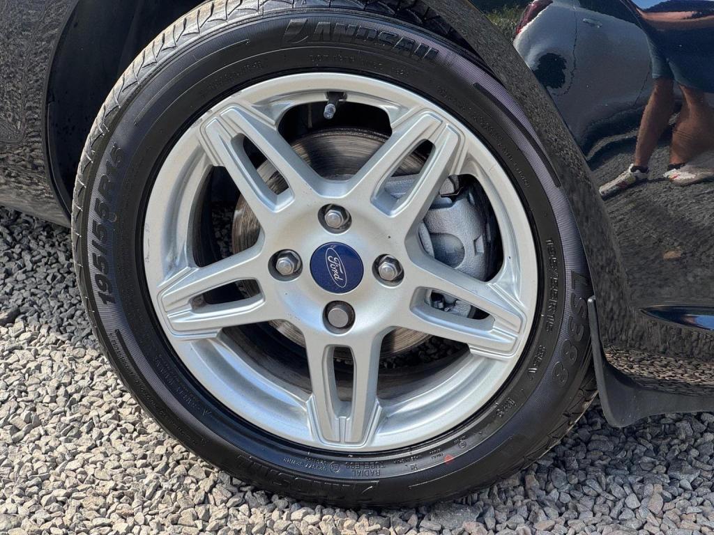 FORD FIESTA 1.0T EcoBoost Zetec Euro 5 (s/s) 3dr 2014