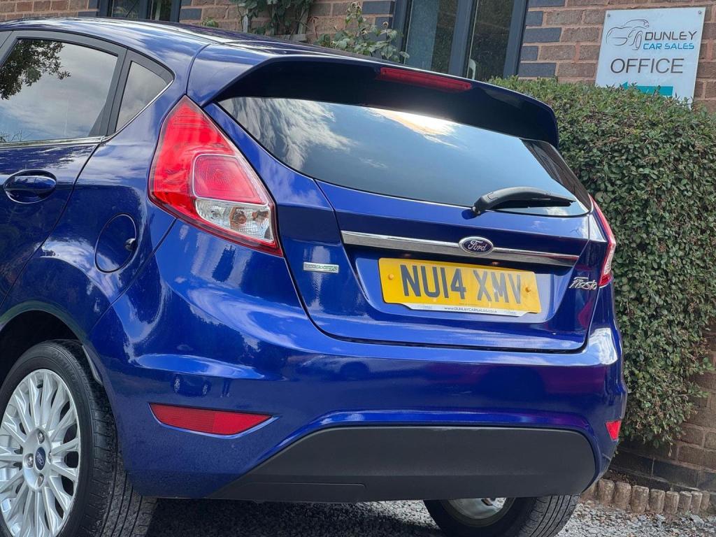 FORD FIESTA 1.0T EcoBoost Titanium Euro 5 (s/s) 5dr 2014