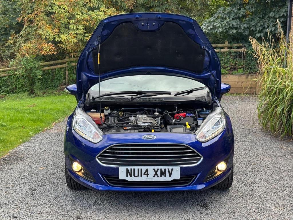 FORD FIESTA 1.0T EcoBoost Titanium Euro 5 (s/s) 5dr 2014