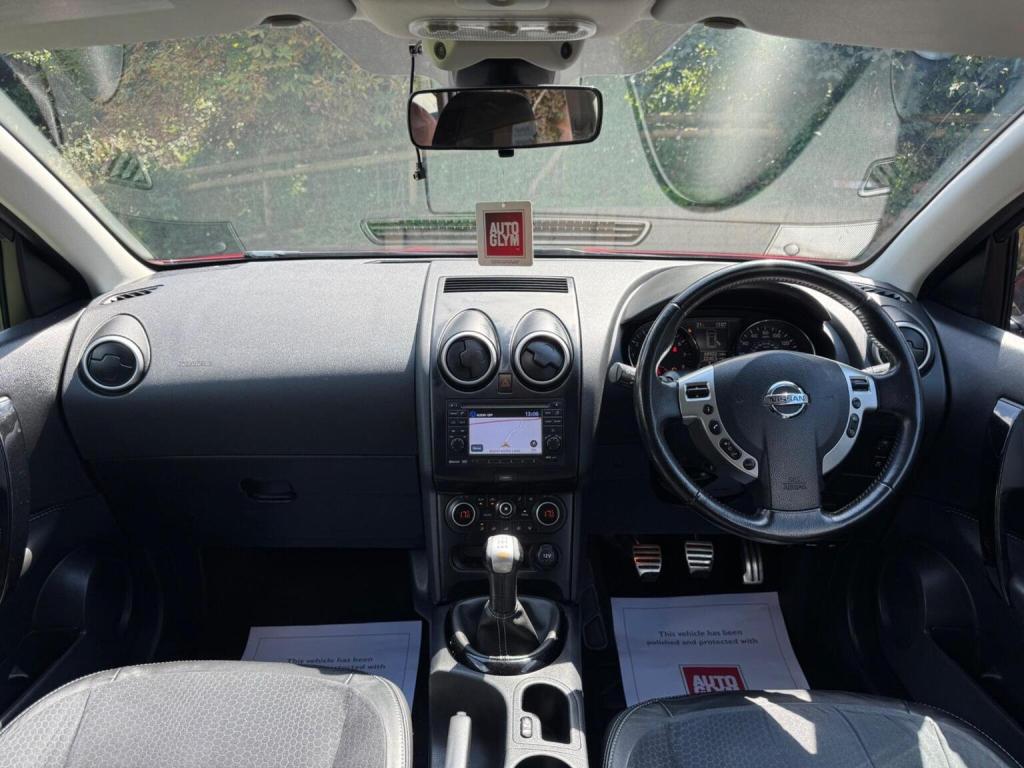 NISSAN QASHQAI 1.6 360 2WD Euro 5 5dr 2013