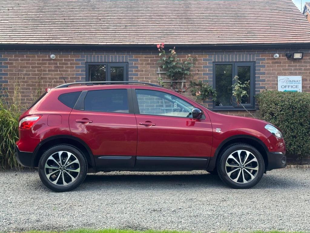 NISSAN QASHQAI 1.6 360 2WD Euro 5 5dr 2013