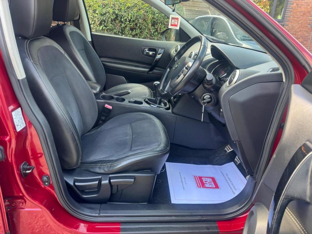 NISSAN QASHQAI 1.6 360 2WD Euro 5 5dr 2013