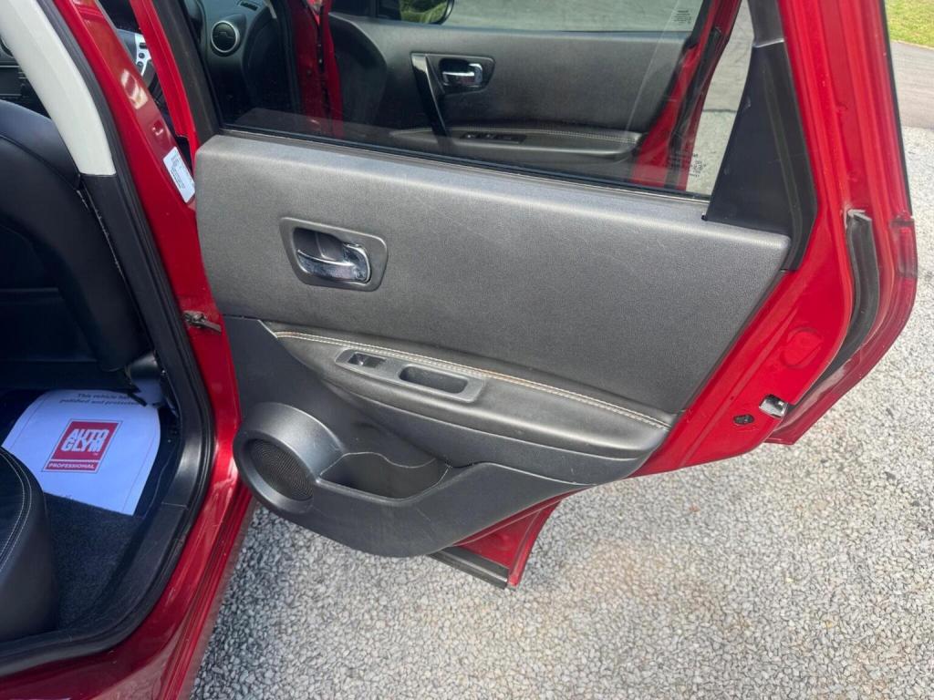 NISSAN QASHQAI 1.6 360 2WD Euro 5 5dr 2013