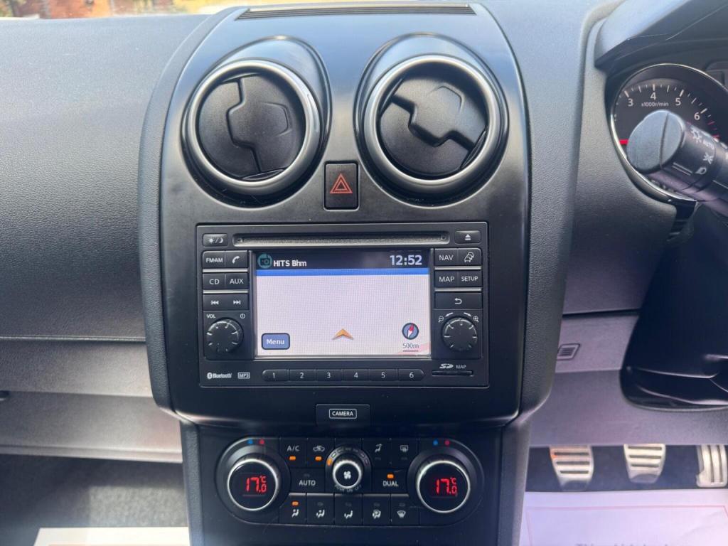 NISSAN QASHQAI 1.6 360 2WD Euro 5 5dr 2013