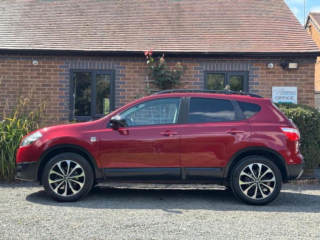 NISSAN QASHQAI 1.6 360 2WD Euro 5 5dr 2013