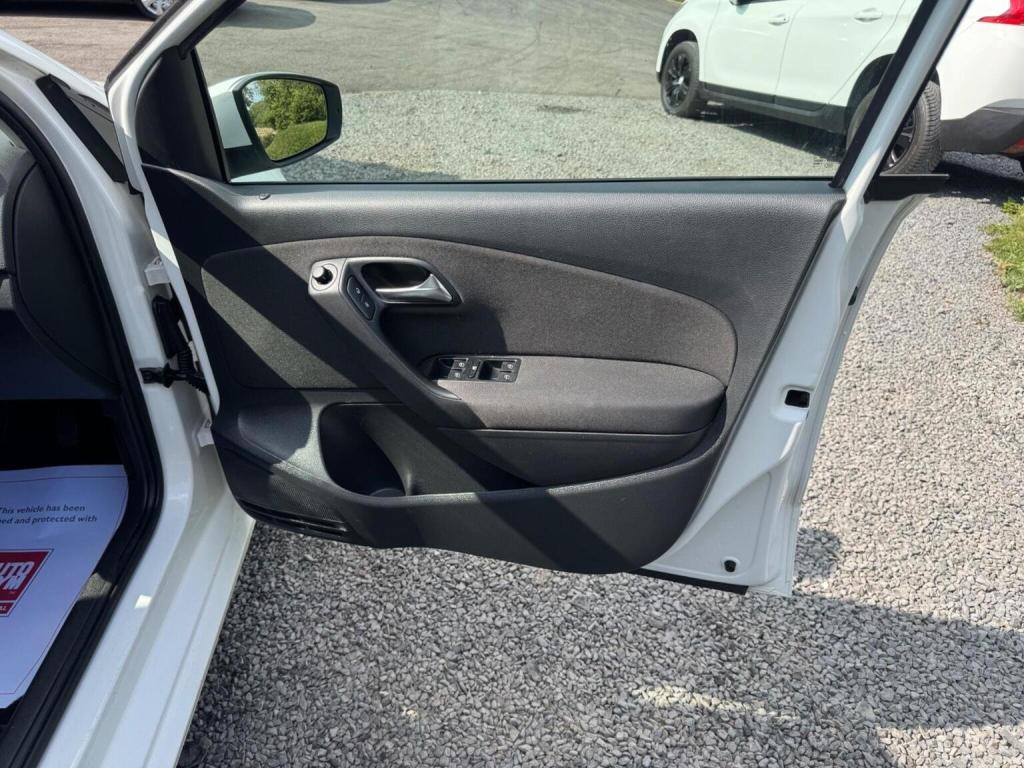 VOLKSWAGEN POLO 1.2 Match Euro 5 5dr 2012