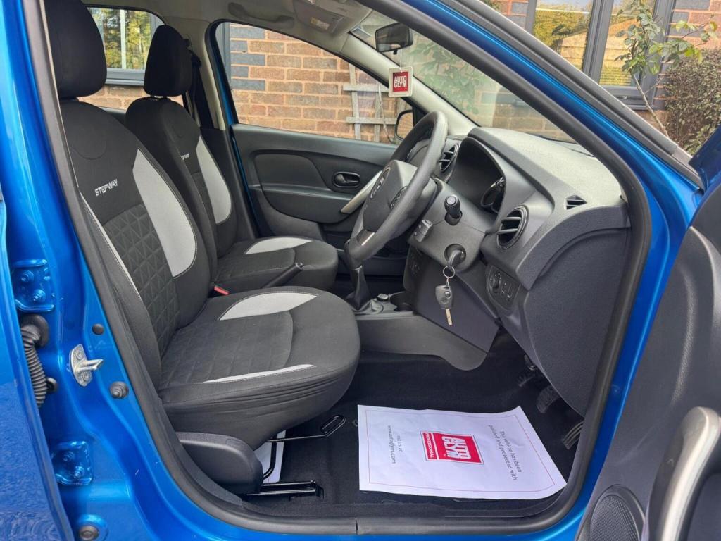 DACIA SANDERO STEPWAY 0.9 TCe Laureate Euro 6 (s/s) 5dr 2016