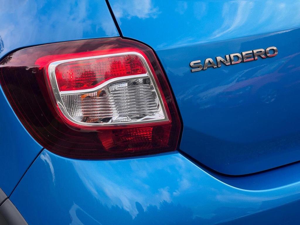 DACIA SANDERO STEPWAY 0.9 TCe Laureate Euro 6 (s/s) 5dr 2016