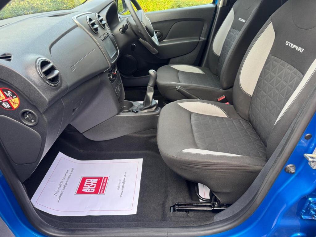DACIA SANDERO STEPWAY 0.9 TCe Laureate Euro 6 (s/s) 5dr 2016